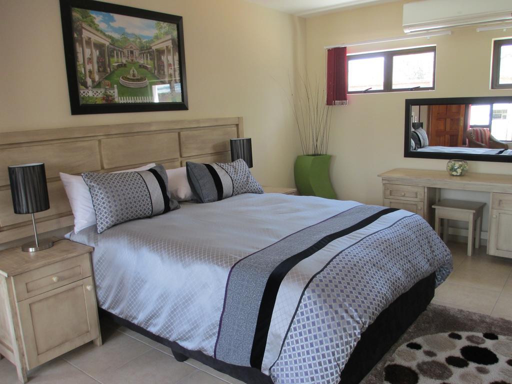 Casa Bianca Guest Lodge Hartbeespoort Esterno foto